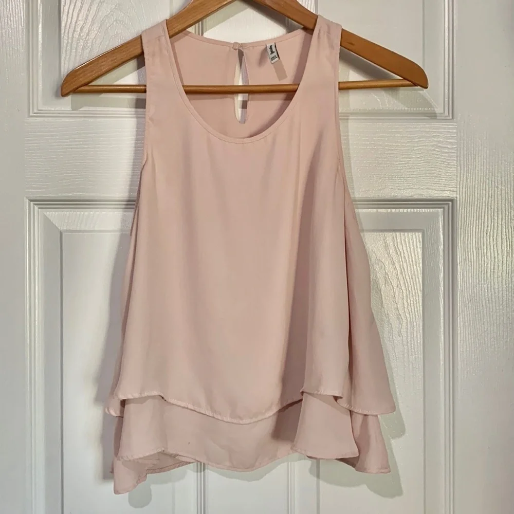 Medium casual too for women - Picture 1 of 4